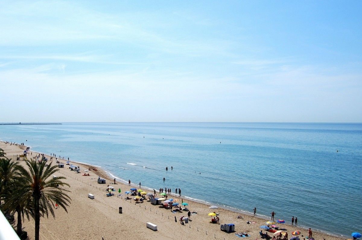 Hotel 4R Miramar Calafell Esterno foto